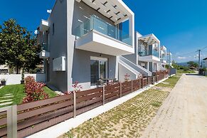 Kleoniki & Irida Residential Complexes