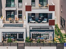 Kleoniki & Irida Residential Complexes