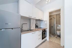 Kleoniki & Irida Residential Complexes