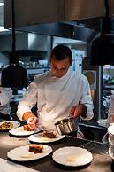 Hôtel et Restaurant La Bastide Bourrelly – Mathias Dandine