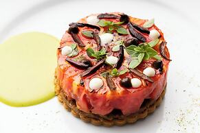 Hôtel et Restaurant La Bastide Bourrelly – Mathias Dandine
