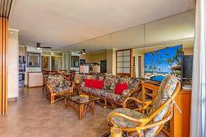 Mana Kai Maui Resort, #314c 2 Bedroom Condo by RedAwning