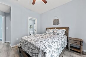 Endless Summer 3 Bedroom Condo by RedAwning