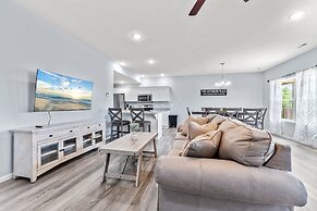 Endless Summer 3 Bedroom Condo by RedAwning