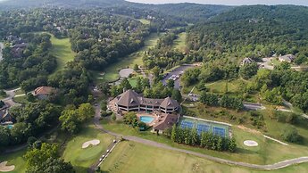 Endless Summer 3 Bedroom Condo by RedAwning