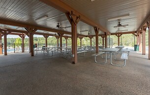 Endless Summer 3 Bedroom Condo by RedAwning