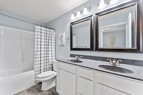 Endless Summer 3 Bedroom Condo by RedAwning