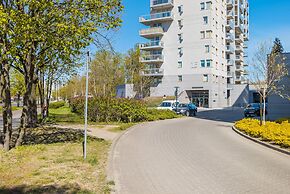 Gdańsk Zaspa Apartment by Renters