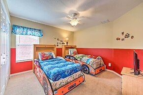 Spacious Family Home w/ Spa in Davenport!