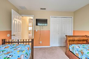 Spacious Family Home w/ Spa in Davenport!
