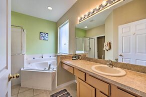 Spacious Family Home w/ Spa in Davenport!