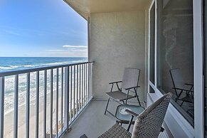 Walk to Ocean: Bright Daytona Beach Condo!