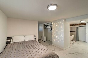 Bayfront Paradise w/ Heated Pool & Balcony!