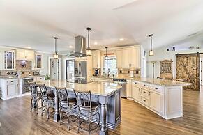 Private Pool & Lanai: Home in Cape Coral