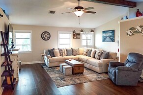 Private Pool & Lanai: Home in Cape Coral