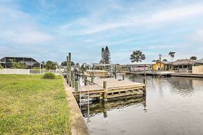 Apollo Beach Waterfront Retreat w/ Boat Dock!