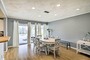 Apollo Beach Waterfront Retreat w/ Boat Dock!
