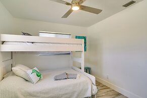 Swim, Fish & Boat: Beachy Home in Cape Coral!