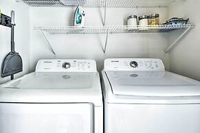 Bright Palm Coast Gem w/ Lanai & Private Pool