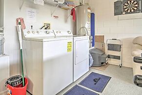 Beautiful Kissimmee Home - 5 Mi to Disney World!