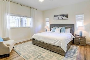 Sunny Bradenton Home w/ Lanai & Screened Pool!