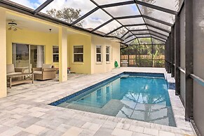Sunny Bradenton Home w/ Lanai & Screened Pool!