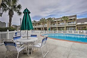 Bright Miramar Beach Condo - Walk to Beach!