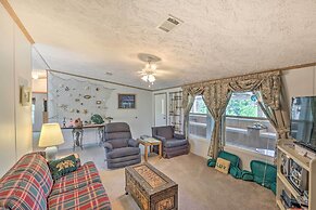 Bright Steinhatchee Home: Proximity to Ocean!