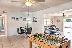 6 Mi to Beach: Bradenton Home w/ Pool & Yard