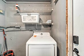 6 Mi to Beach: Bradenton Home w/ Pool & Yard