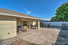 6 Mi to Beach: Bradenton Home w/ Pool & Yard