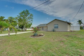 Beautiful Cape Coral Home Near Dining & Shops