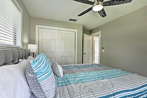 Beautiful Cape Coral Home Near Dining & Shops