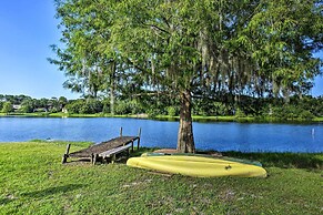 Lake Marion Apt w/ Canoe in Altamonte Springs!