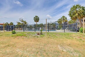 Beach & Pool Access at Condo on Cedar Key!