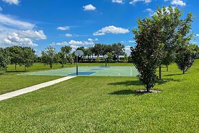 Brand New Fort Myers Townhome: Community Pool