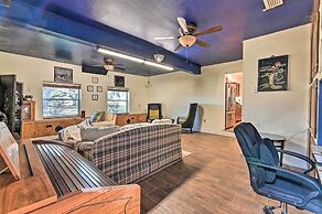 Central Florida Escape on 5 Acres w/ Grill & Pool!