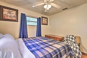 Central Florida Escape on 5 Acres w/ Grill & Pool!