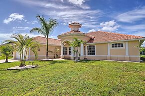 Canalfront Cape Coral Home w/ Screened Patio