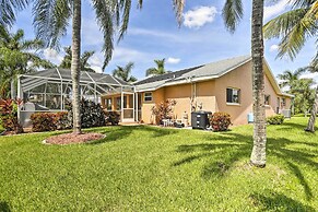 Cape Coral Abode - Near Sun Splash Park & Beach!