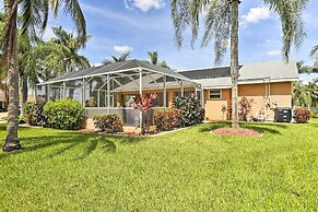 Cape Coral Abode - Near Sun Splash Park & Beach!