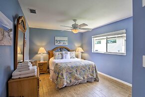 Cape Coral Abode - Near Sun Splash Park & Beach!