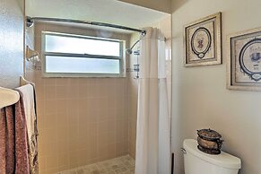 Cape Coral Abode - Near Sun Splash Park & Beach!