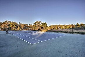 10 Mi to Disney: Resort Home w/ Pool & Spa