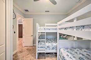 Coastal Naples Getaway ~ 2 Mi to Beaches!