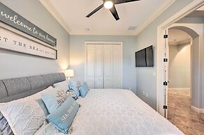 Coastal Naples Getaway ~ 2 Mi to Beaches!