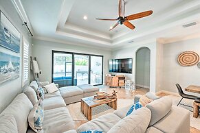 Coastal Naples Getaway ~ 2 Mi to Beaches!