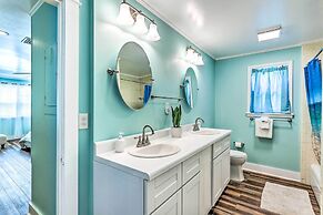 Charming Home: 2 Mi to Dtwn Defuniak Springs!