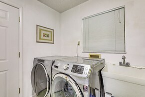 Lakefront Frostproof Vacation Rental w/ Beach!