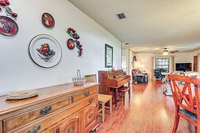 Lakefront Frostproof Vacation Rental w/ Beach!